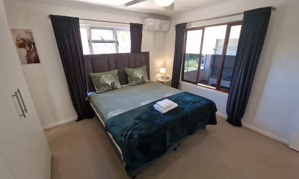 Blue Sabaku Luxury Farm Cottage Cape Town