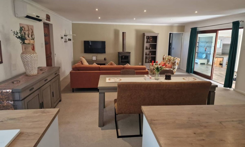 Blue Sabaku Luxury Farm Cottage Cape Town